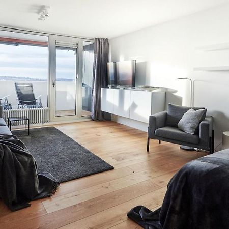 Criston Apartments - Comfy Living 7 ทือบิงเงิน ภายนอก รูปภาพ